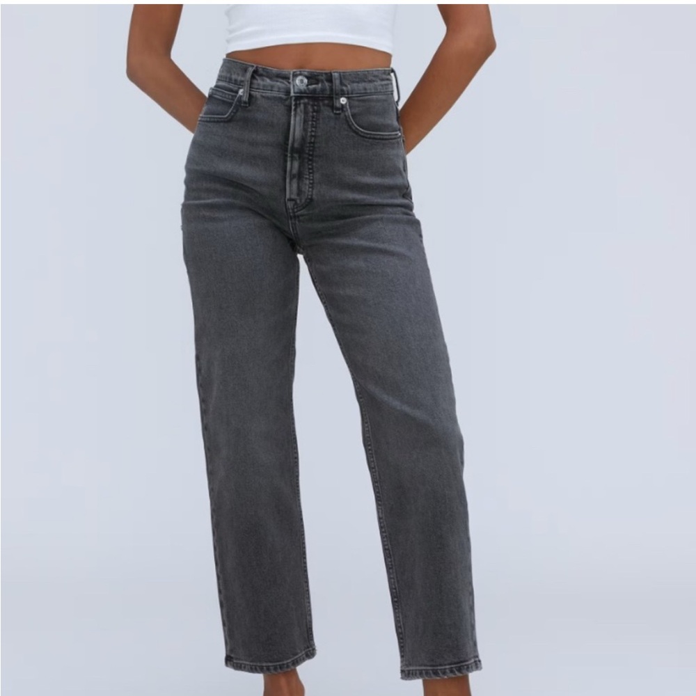 Everlane The Way High Jean in Washed Black Crop